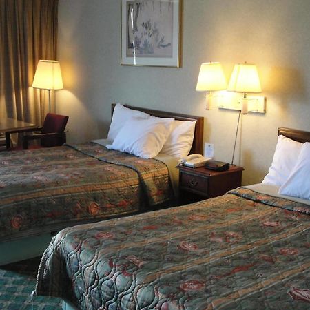 אלקואה Budget Inn מראה חיצוני תמונה